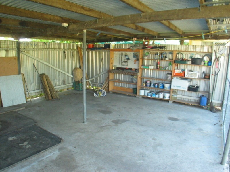 22 Rosshall Street, Bowen QLD 4805