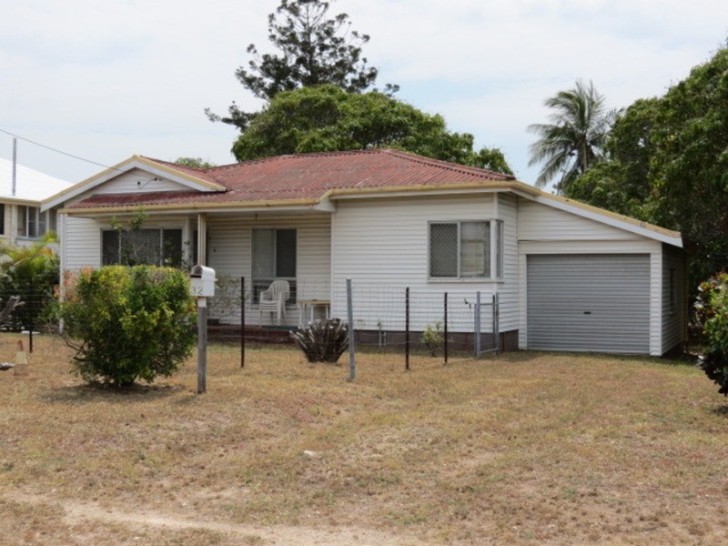 32 Kennedy Street, Bowen QLD 4805