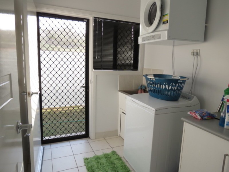 18 Reynolds Street, Bowen QLD 4805