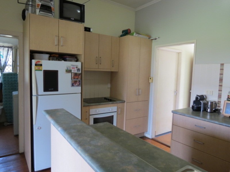 53 Poole Street, Bowen QLD 4805