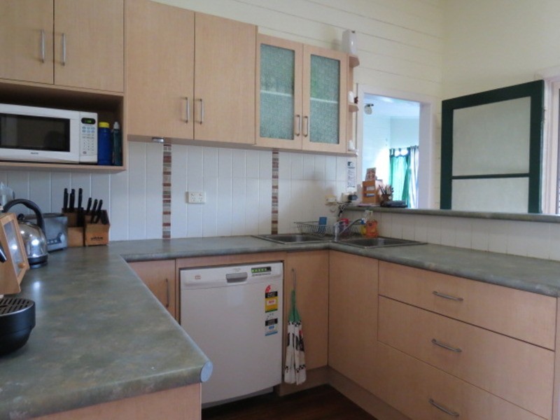 53 Poole Street, Bowen QLD 4805
