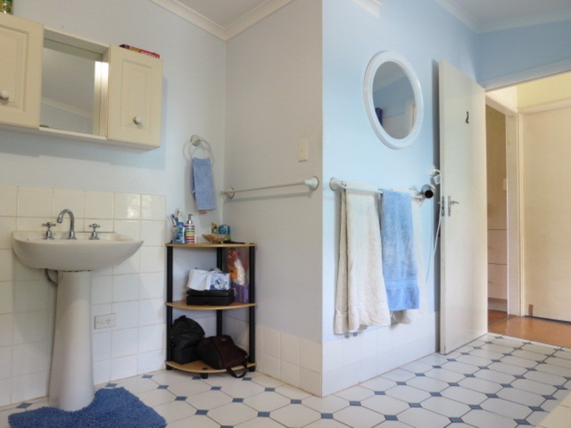 53 Poole Street, Bowen QLD 4805