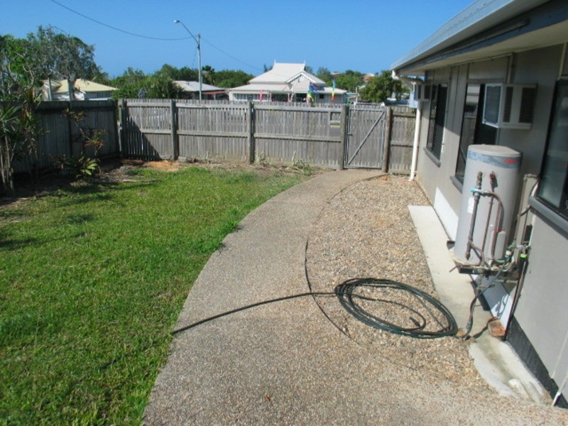 87A Herbert Street, Bowen QLD 4805