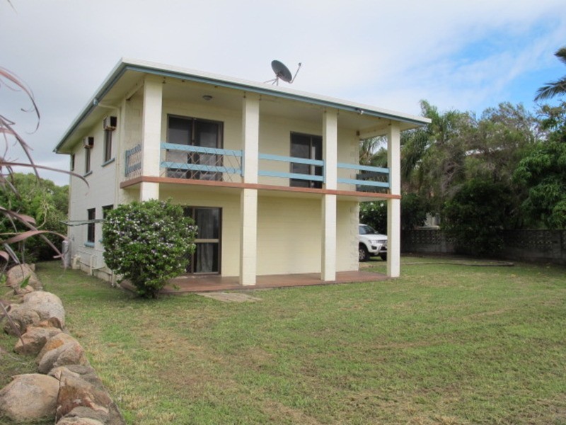 15 Avicennia Street, Bowen QLD 4805