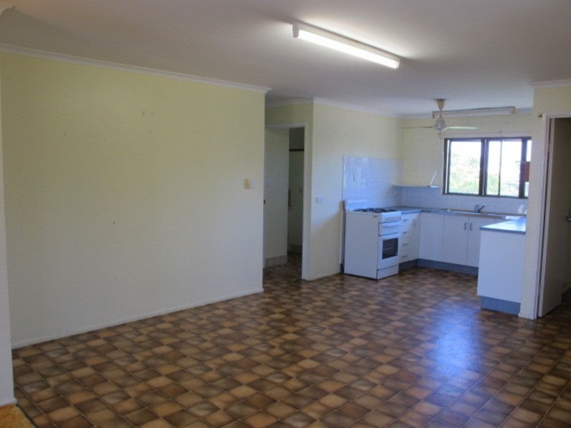 15 Avicennia Street, Bowen QLD 4805
