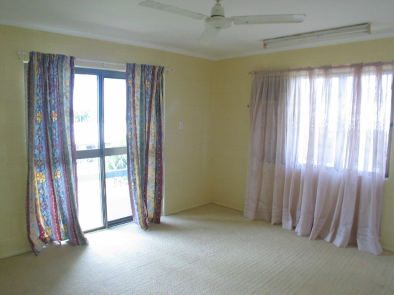 15 Avicennia Street, Bowen QLD 4805