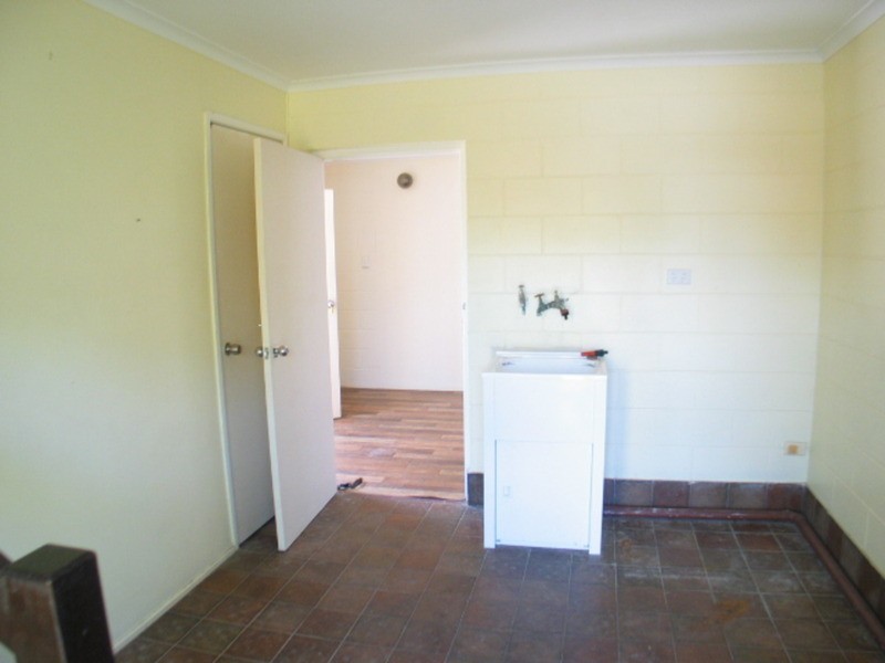 15 Avicennia Street, Bowen QLD 4805