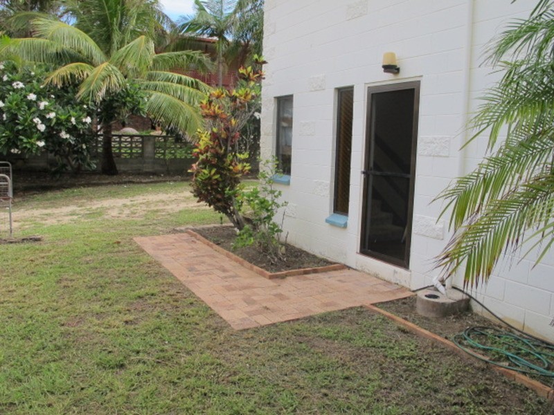 15 Avicennia Street, Bowen QLD 4805