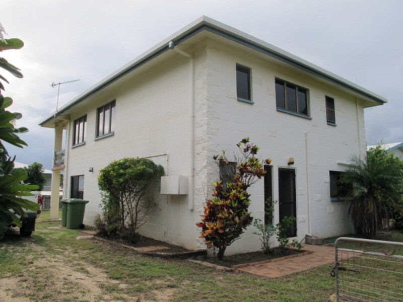 15 Avicennia Street, Bowen QLD 4805