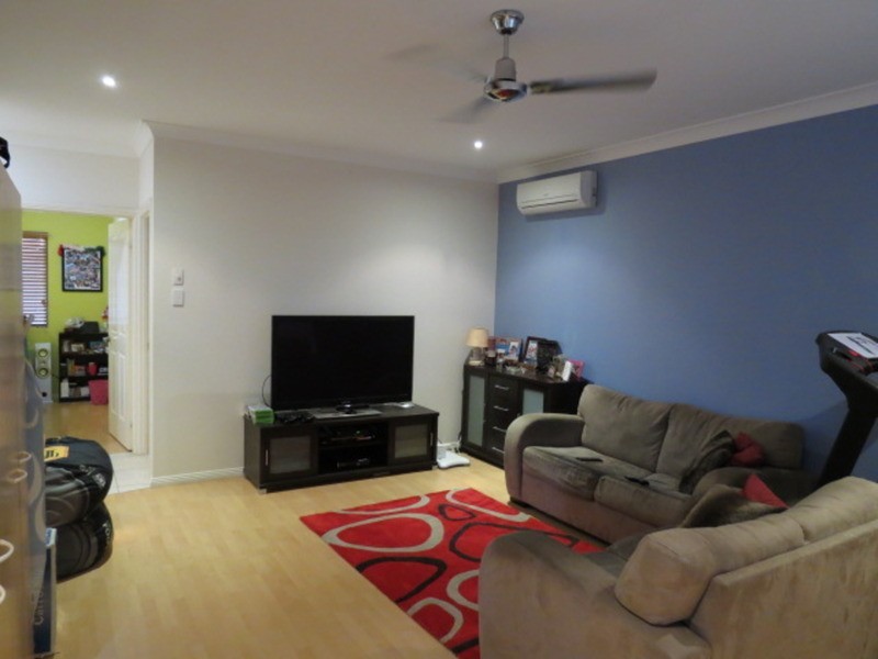 17 Bayview Crescent, Bowen QLD 4805