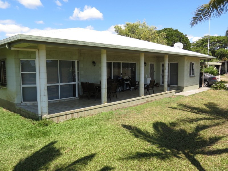 54 Salters  Lane, Bowen QLD 4805