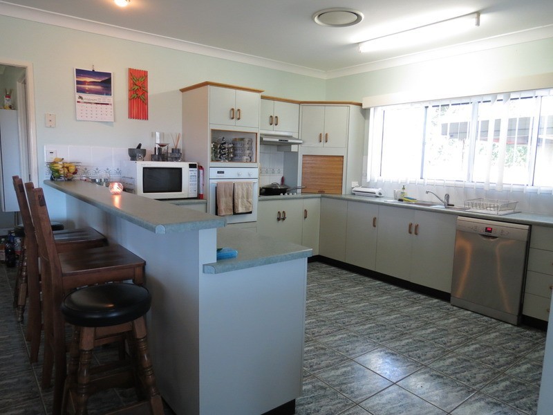 54 Salters  Lane, Bowen QLD 4805