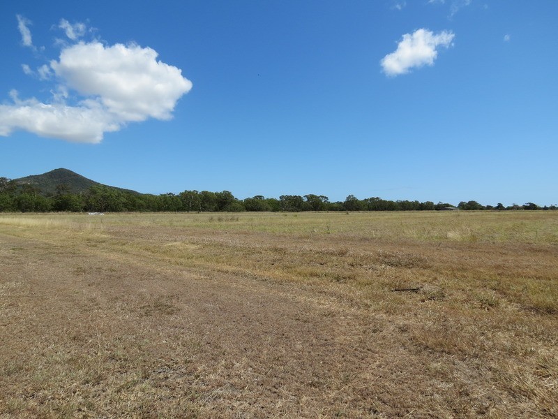 54 Salters  Lane, Bowen QLD 4805