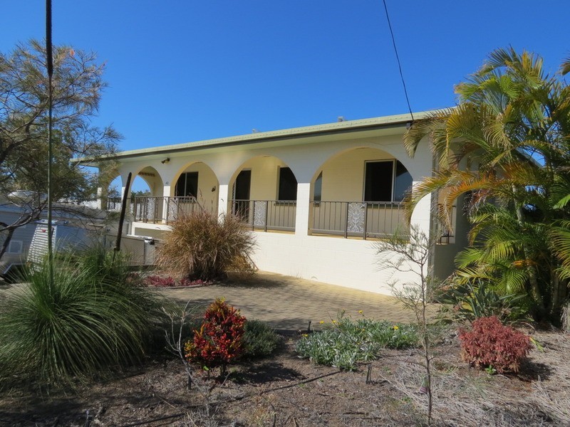 40 Mitchell Street, Bowen QLD 4805