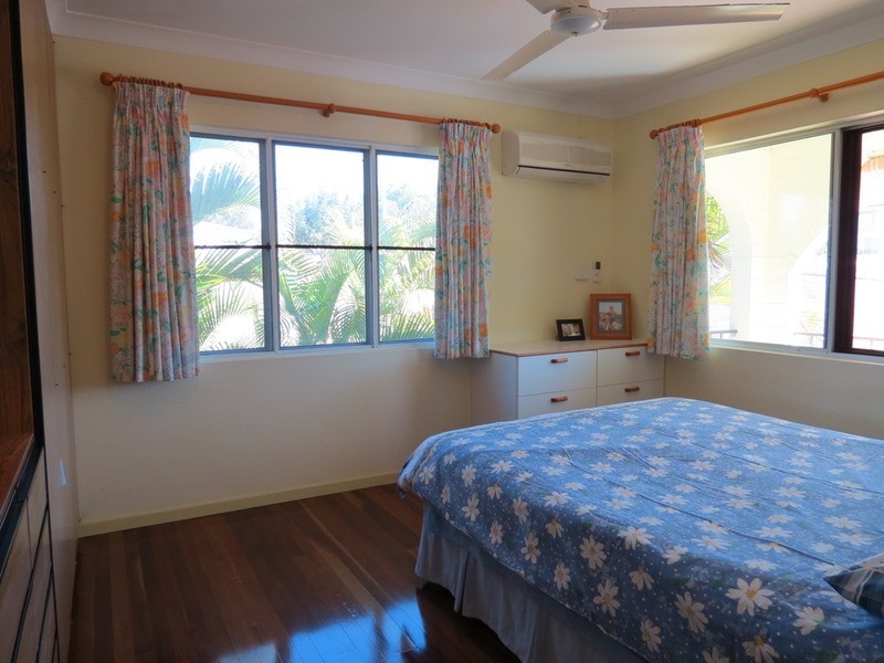 40 Mitchell Street, Bowen QLD 4805