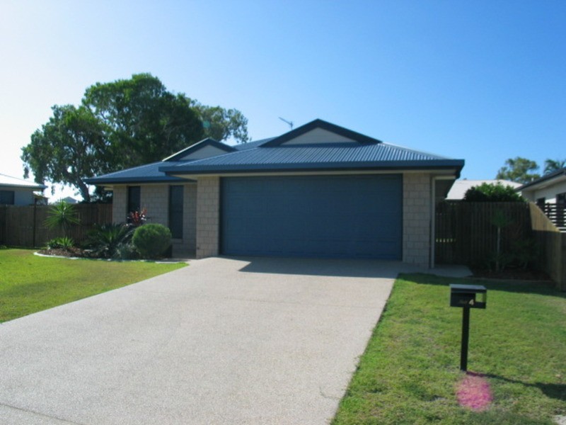4 Lexington Court, Bowen QLD 4805
