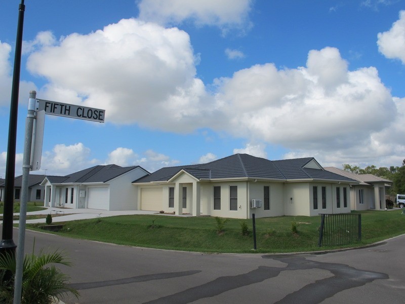 1 Fifth Close, Bowen QLD 4805