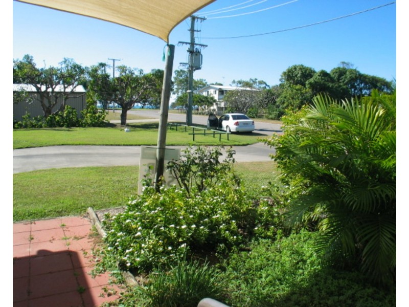 1/43 Crofton Street, Bowen QLD 4805