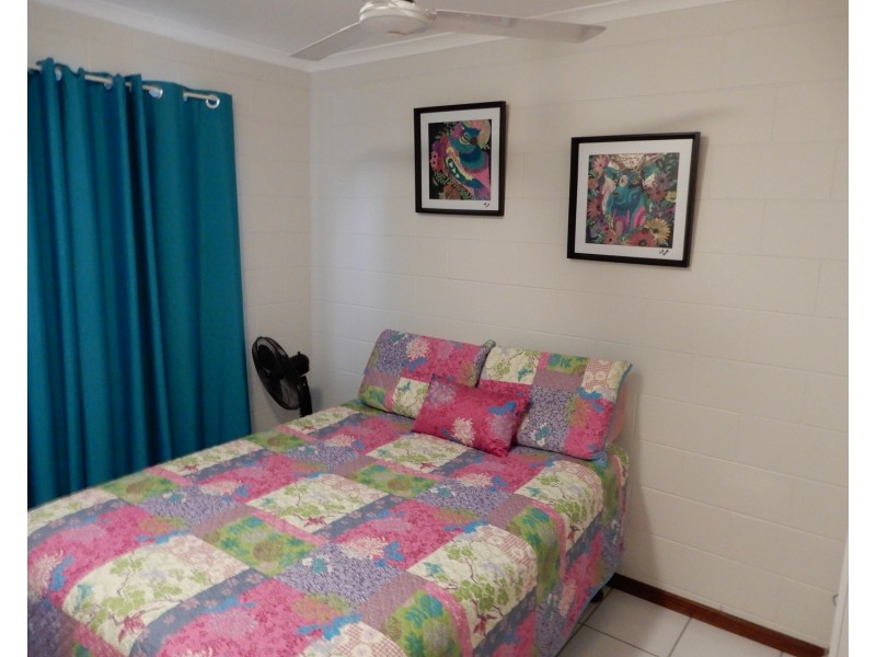 1/43 Crofton Street, Bowen QLD 4805