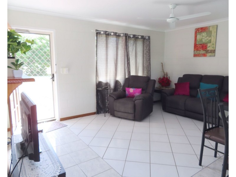 1/43 Crofton Street, Bowen QLD 4805