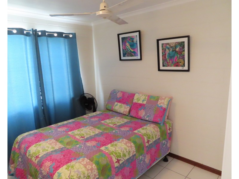 1/43 Crofton Street, Bowen QLD 4805