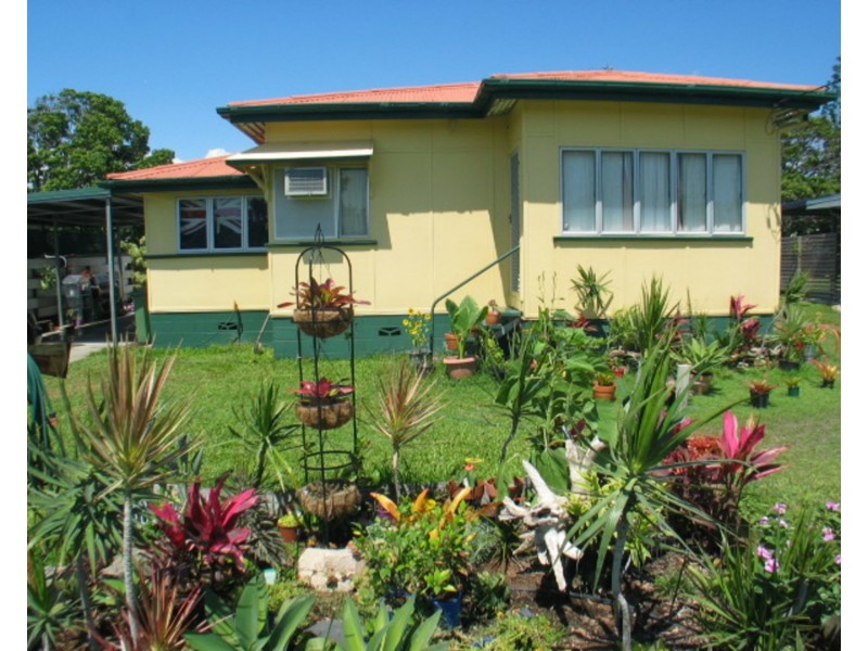 33 Gloucester Street, Bowen QLD 4805