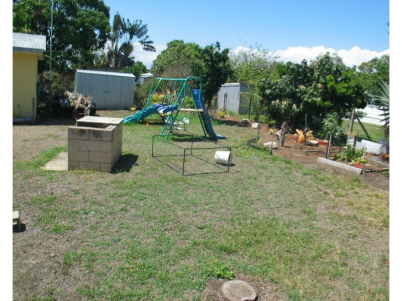 33 Gloucester Street, Bowen QLD 4805