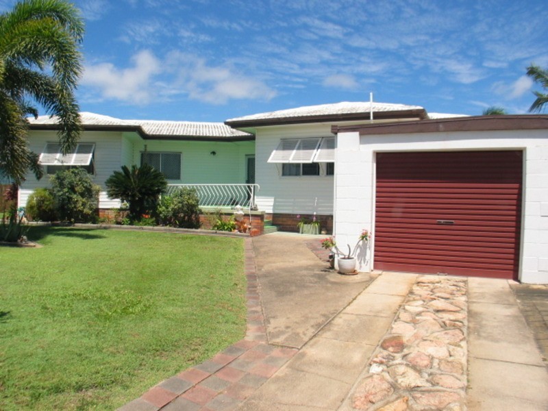 75 Queens Beach Esplanade, Bowen QLD 4805