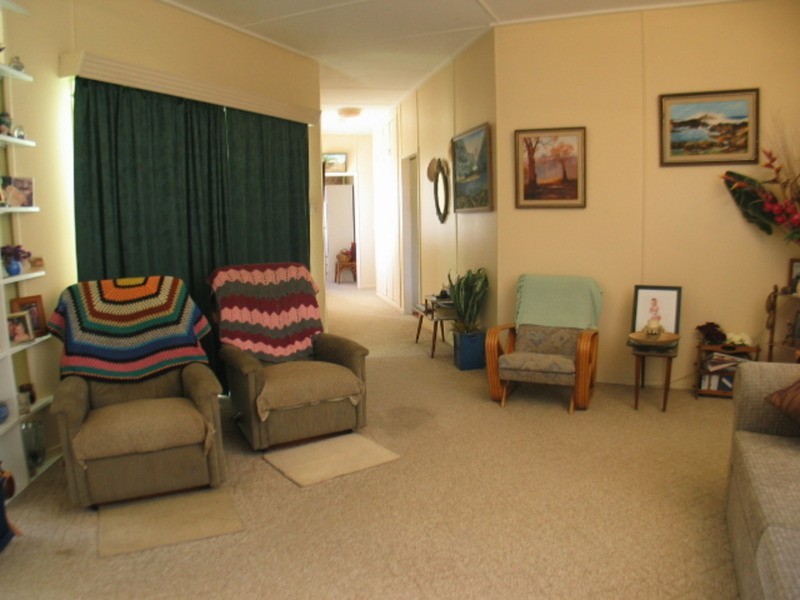 75 Queens Beach Esplanade, Bowen QLD 4805