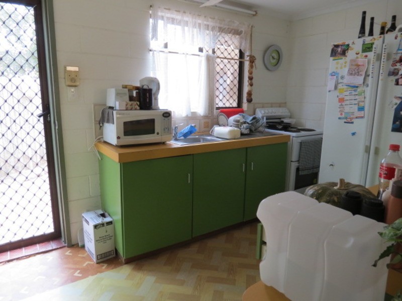 6/2a Powell Street, Bowen QLD 4805