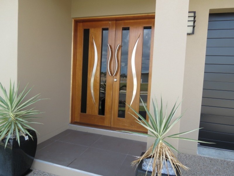 1 Cypress Crescent, Bowen QLD 4805
