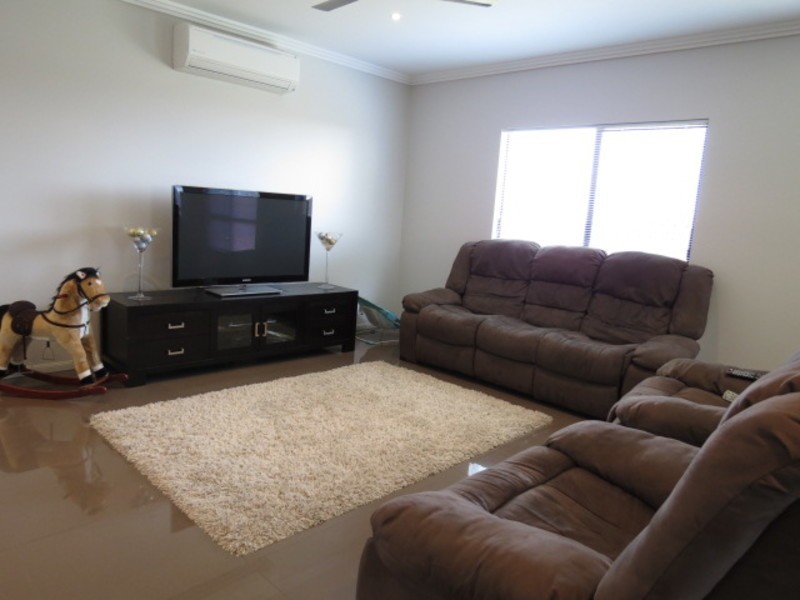 1 Cypress Crescent, Bowen QLD 4805