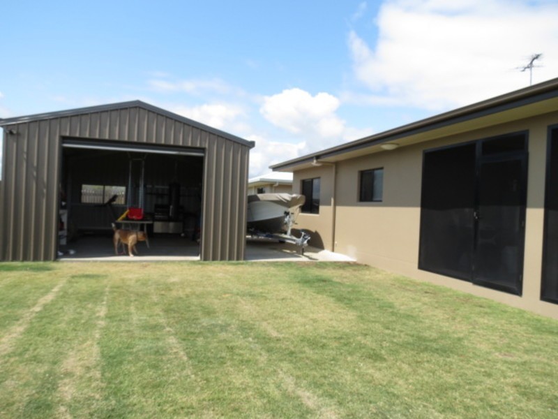 1 Cypress Crescent, Bowen QLD 4805