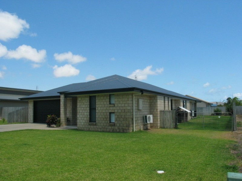 34  Bryant Avenue, Bowen QLD 4805
