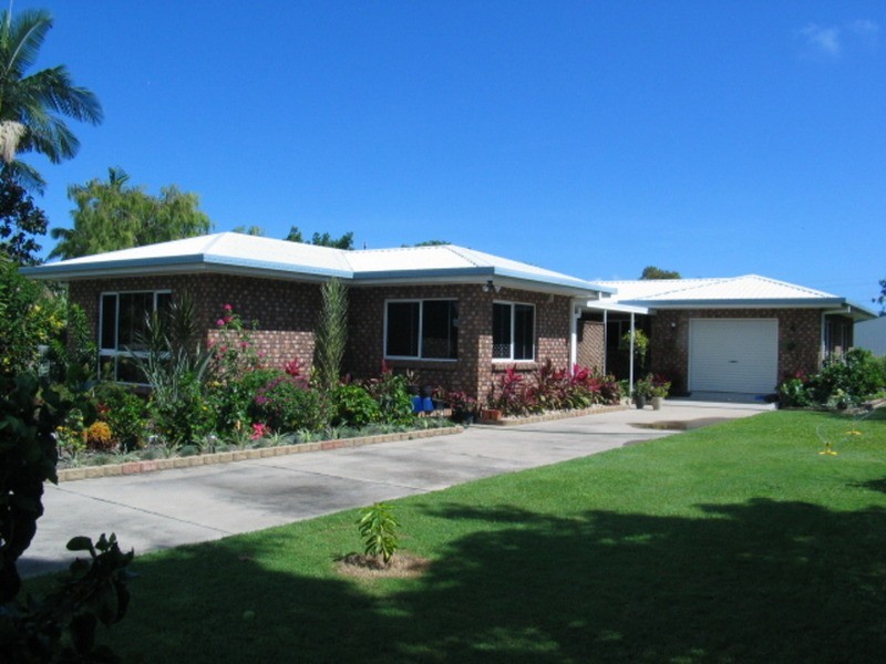 58 Field Street, Bowen QLD 4805