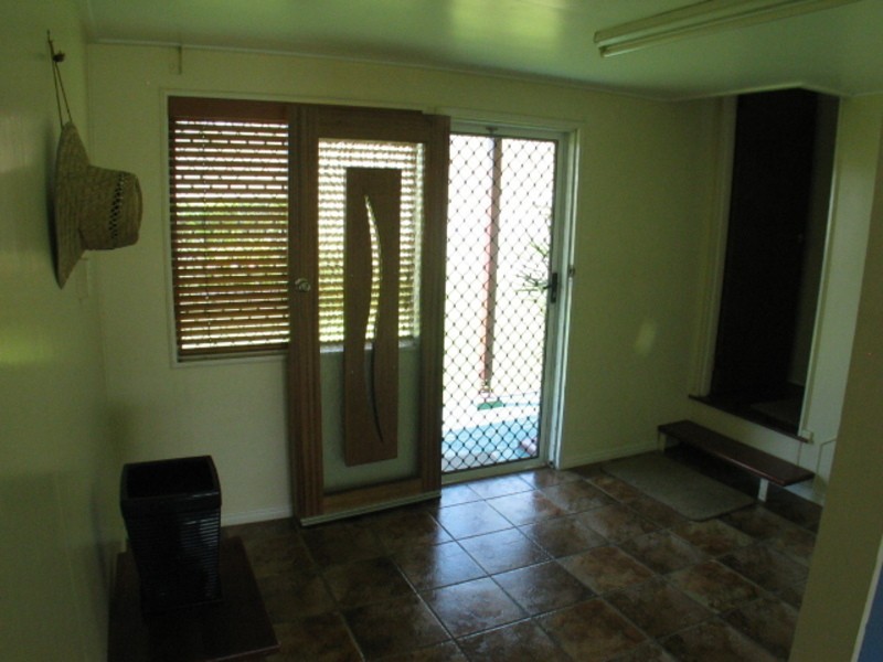 18 Daniel Street, Bowen QLD 4805