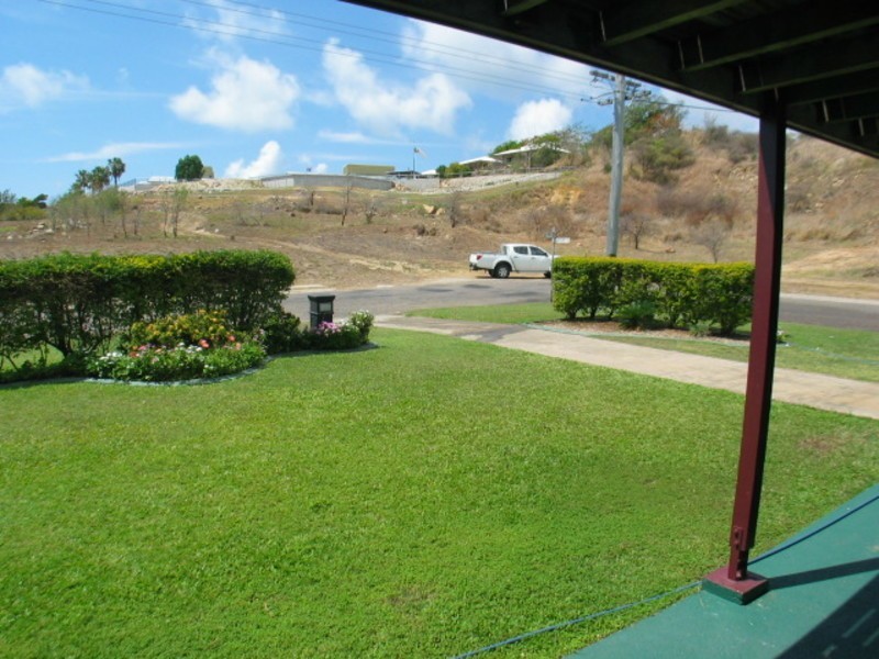 18 Daniel Street, Bowen QLD 4805