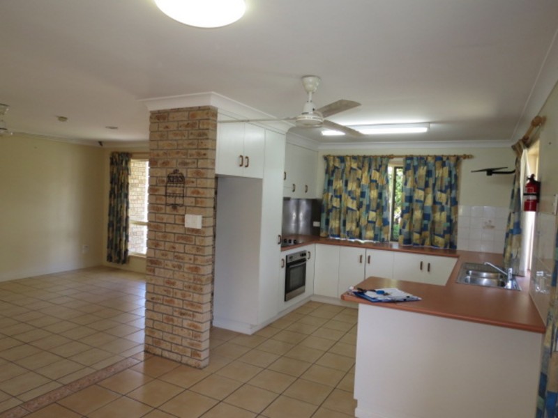 15 Dove Street, Bowen QLD 4805