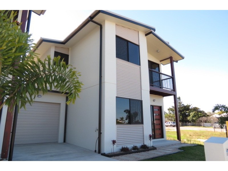 3/27a Leichhardt Street, Bowen QLD 4805