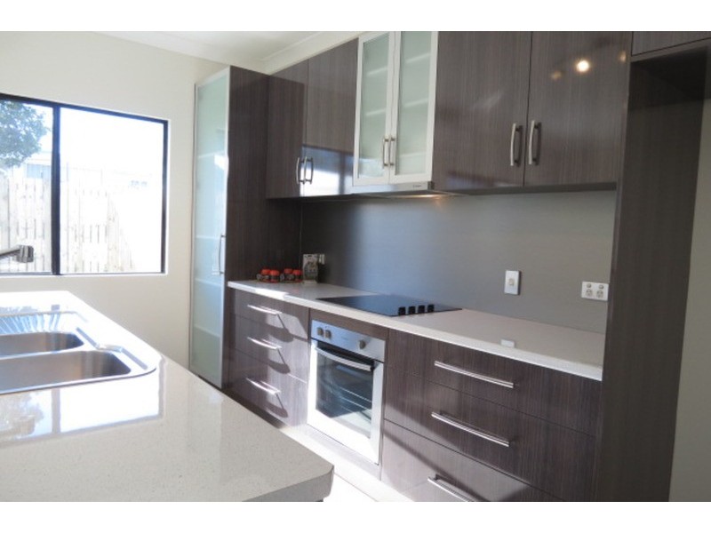 3/27a Leichhardt Street, Bowen QLD 4805