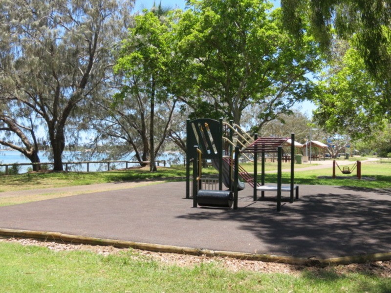 85 Horseshoe Bay Road, Bowen QLD 4805