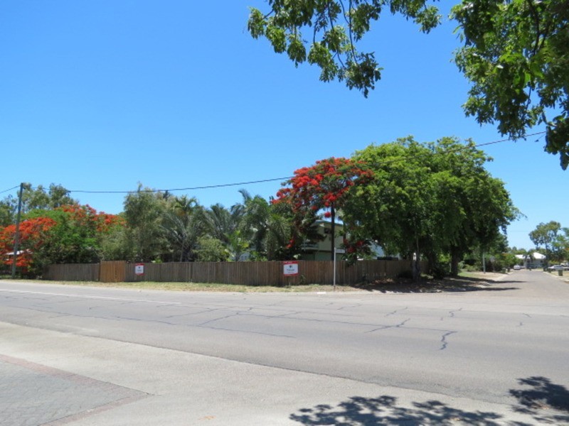 85 Horseshoe Bay Road, Bowen QLD 4805