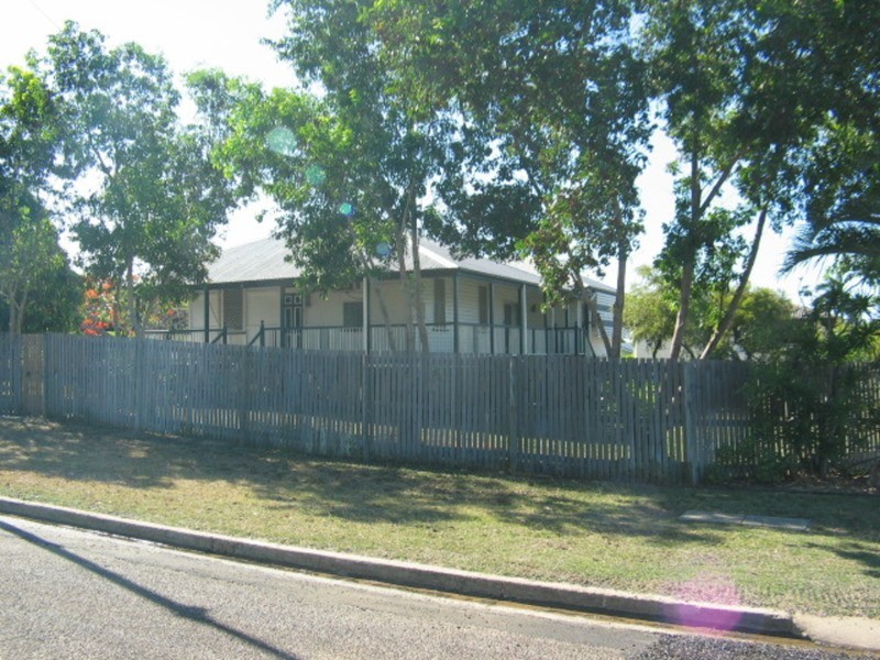 72 Livingstone Street, Bowen QLD 4805