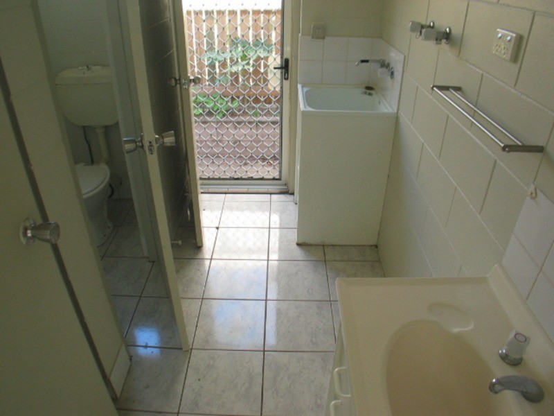 3/41 Crofton Street, Bowen QLD 4805