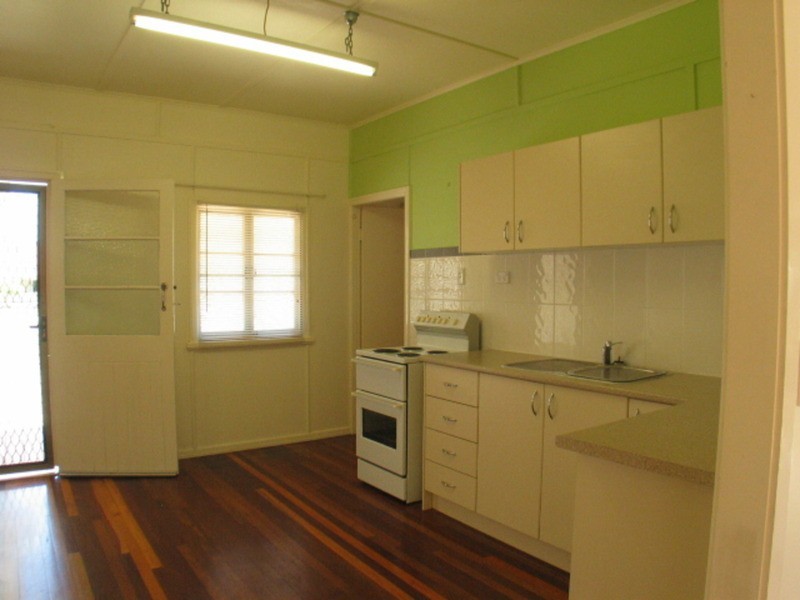 10 George Street, Bowen QLD 4805