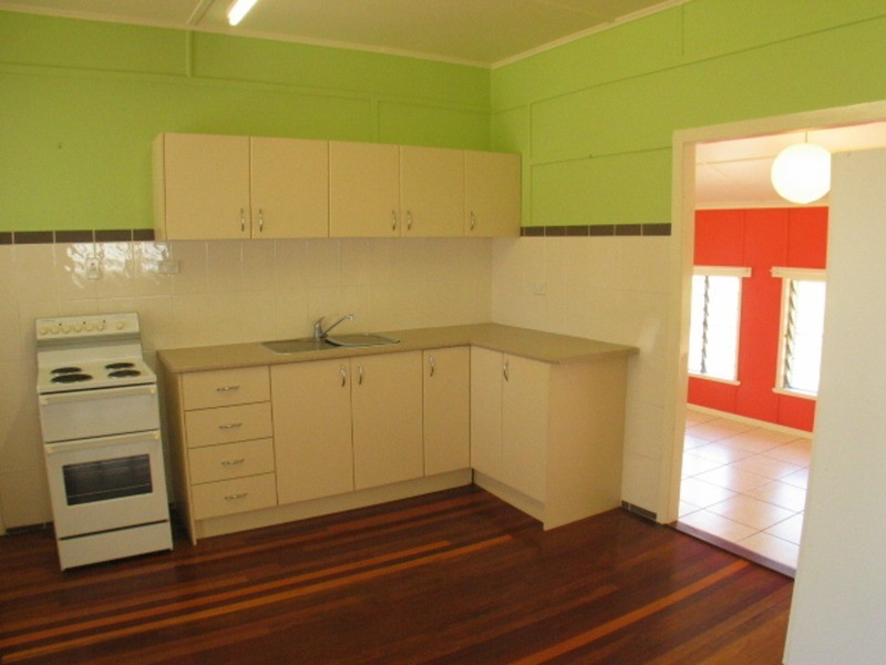 10 George Street, Bowen QLD 4805
