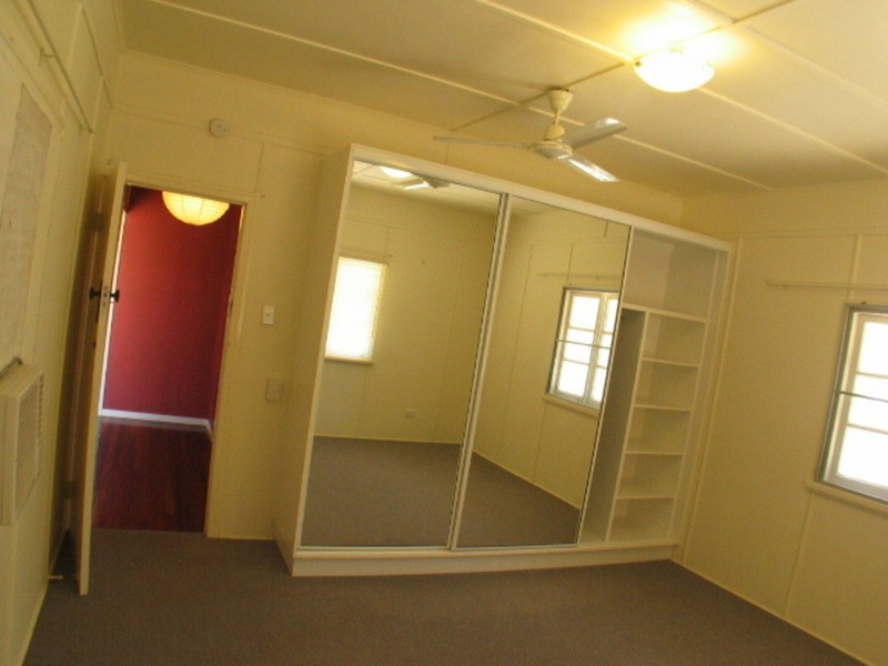 10 George Street, Bowen QLD 4805