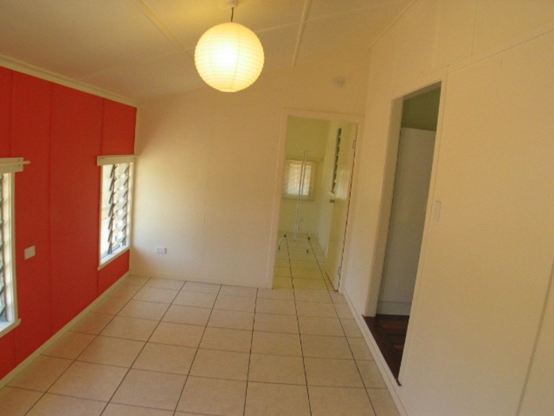 10 George Street, Bowen QLD 4805