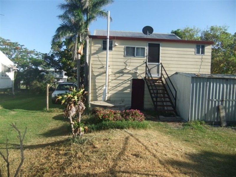 43 Lascelles  Street, Bowen QLD 4805