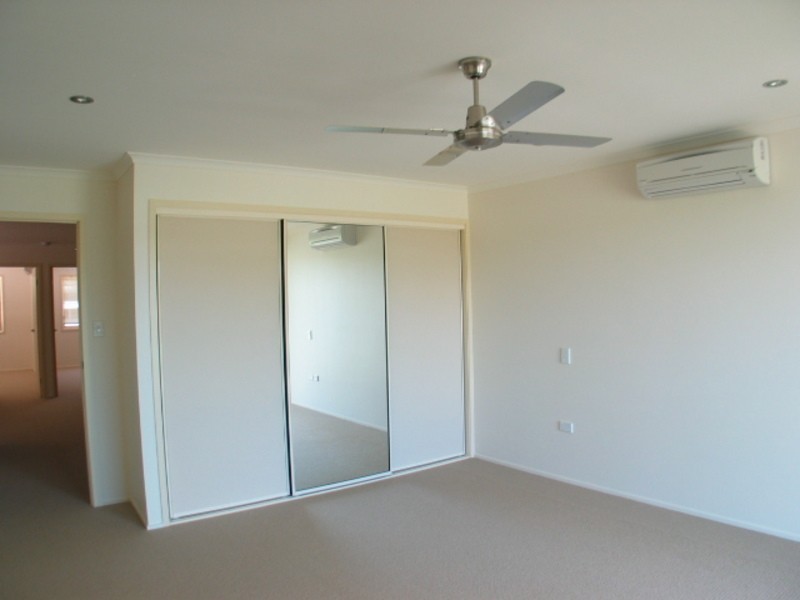 2/1 Murroona Street, Bowen QLD 4805